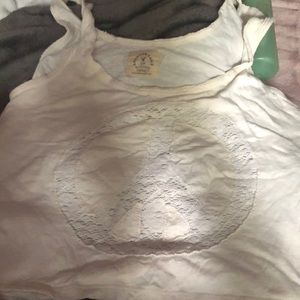Brand new without tags American eagle, peace sign lace crop top H